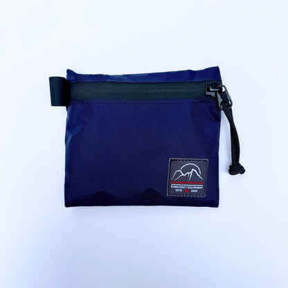 Medium Bits bag in Navy color. Ultralight XPac construction, highly weather-resistant. From Cascade First Aid